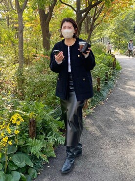 「服とコスメでなりたい自分に」｜「アイテム（ノーカラージャケット）」を使った、shihoさん（レディース・164cm）の冬コーディネート