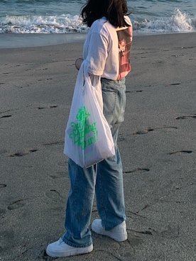 「LOWRYS FARM（ローリーズファーム）のCONEハイライズワイドデニム　800874（デニムパンツ）」を使った、nanacoさん（レディース・158cm）の夏コーディネート