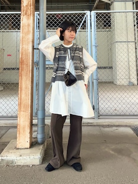 「アイテム（ベスト、グリーン系）」を使った、Yuuri さん（レディース・157cm）の秋コーディネート