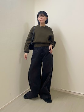 「KBF（ケイビーエフ）のアイテム（デニムパンツ）」を使った、Yuuri さん（レディース・157cm）の冬コーディネート