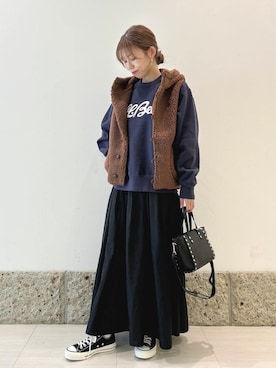 「GYMPHLEX（ジムフレックス）のGYMPHLEX　BOA HOODED VEST（その他アウター）」を使った、かなみさん（レディース・160cm）の冬コーディネート