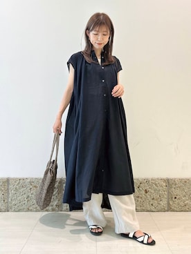 「アイテム（タンクトップ）」を使った、かなみさん（レディース・160cm）の夏コーディネート