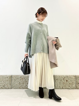 「アイテム（その他アウター、ベージュ系）」を使った、かなみさん（レディース・160cm）の冬コーディネート