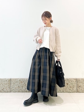 「URBAN RESEARCH DOORS(アーバンリサーチドアーズ)のアイテム(スカート)」を使った、かなみさん(レディース・160cm)の秋コーディネート