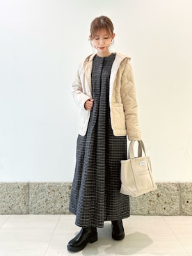 「URBAN RESEARCH DOORS（アーバンリサーチドアーズ）のトラックソールブーツ（ブーツ）」を使った、かなみさん（レディース・160cm）の秋コーディネート