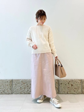 「アイテム（ニット/セーター、ホワイト系）」を使った、かなみさん（レディース・160cm）の冬コーディネート