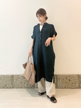 「URBAN RESEARCH DOORS（アーバンリサーチドアーズ）のFORK&SPOON　リネンレーヨンシャツワンピース（ワンピース、グリーン系）」を使った、かなみさん（レディース・160cm）の春コーディネート