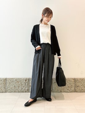 「アイテム（パンプス）」を使った、かなみさん（レディース・160cm）の秋コーディネート