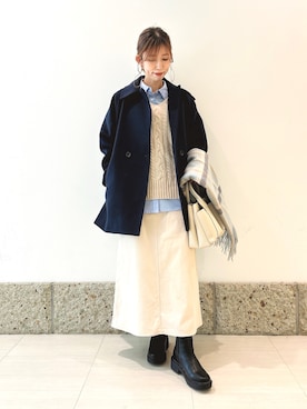 「アイテム（ストール/ショール）」を使った、かなみさん（レディース・160cm）の秋コーディネート