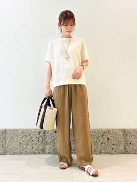「ナチュラル×イエベ春」｜「アイテム（アクセサリー）」を使った、かなみさん（レディース・160cm）の夏コーディネート