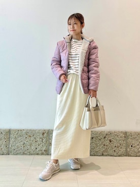「アイテム（その他アウター、パープル系）」を使った、かなみさん（レディース・160cm）の秋コーディネート