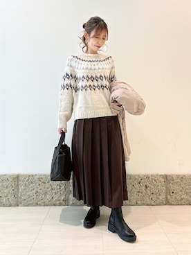 「アイテム（トートバッグ）」を使った、かなみさん（レディース・160cm）の秋コーディネート