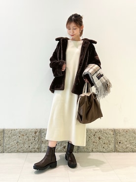 「URBAN RESEARCH DOORS（アーバンリサーチドアーズ）のコクーンシルエットボアコート（その他アウター）」を使った、かなみさん（レディース・160cm）の秋コーディネート