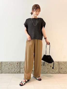 「URBAN RESEARCH DOORS（アーバンリサーチドアーズ）の『UVカット/接触冷感/吸水速乾』ドライタッチリラックスパンツ（その他パンツ）」を使った、かなみさん（レディース・160cm）の夏コーディネート