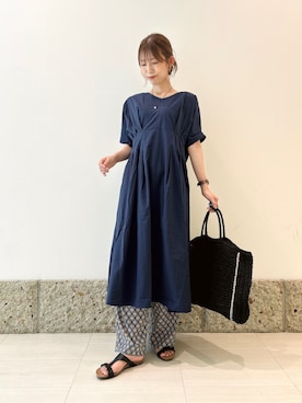 「URBAN RESEARCH DOORS（アーバンリサーチドアーズ）のウエストタックワンピース（ワンピース、ブルー系）」を使った、かなみさん（レディース・160cm）の夏コーディネート