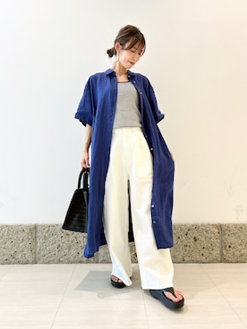 「URBAN RESEARCH DOORS（アーバンリサーチドアーズ）のリネン半袖シャツワンピース（ワンピース、ブルー系）」を使った、かなみさん（レディース・160cm）の春コーディネート
