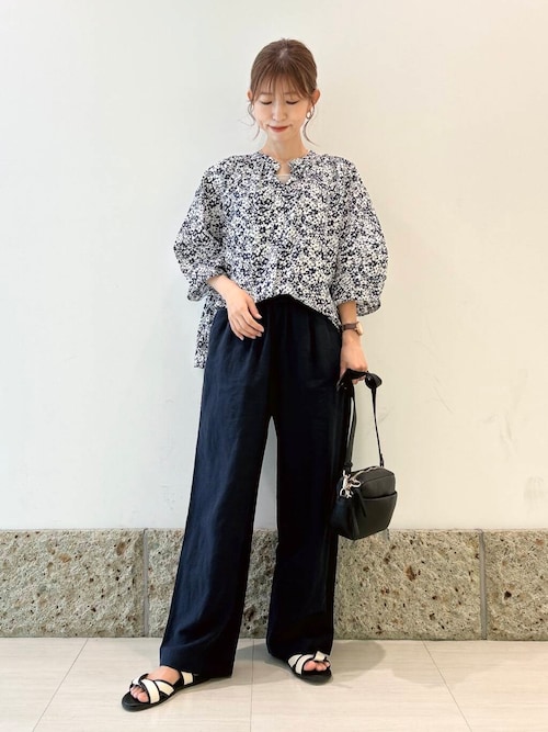 新品タグ付き　今季　アーバンリサーチ　リネン混イージーパンツ　D.NAVY アーバンリサーチ ドアーズ URBAN RESEARCH DOORS リネン混