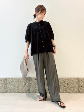 「イエベ春」｜「アイテム（グレー系）」を使った、かなみさん（レディース・160cm）の夏コーディネート
