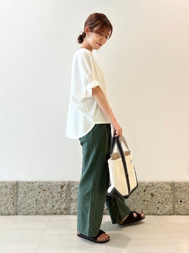 「ナチュラル×イエベ春」｜「アイテム（アクセサリー）」を使った、かなみさん（レディース・160cm）の夏コーディネート