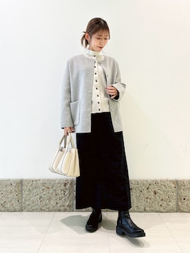 「アイテム（その他アウター、グレー系）」を使った、かなみさん（レディース・160cm）の冬コーディネート