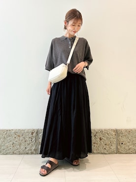 「RODE SKO（ロデスコ）のアイテム」を使った、かなみさん（レディース・160cm）の夏コーディネート