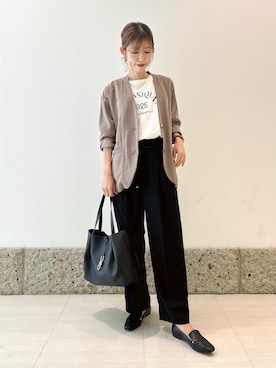 「アイテム（ノーカラージャケット）」を使った、かなみさん（レディース・160cm）の秋コーディネート