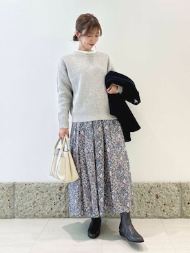 「URBAN RESEARCH DOORS（アーバンリサーチドアーズ）のピンタックフリルスタンドカラーブラウス（シャツ/ブラウス）」を使った、かなみさん（レディース・160cm）の冬コーディネート