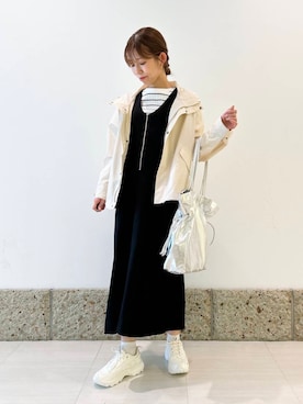 「春のジャケットスタイル」｜「アイテム（マウンテンパーカー）」を使った、かなみさん（レディース・160cm）の冬コーディネート