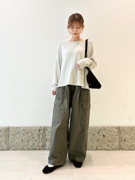 「かぐれ（カグレ）のユーティリティーイージーパンツ（その他パンツ）」を使った、かなみさん（レディース・160cm）の秋コーディネート
