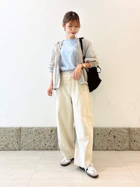 「アイテム（マウンテンパーカー）」を使った、かなみさん（レディース・160cm）の秋コーディネート
