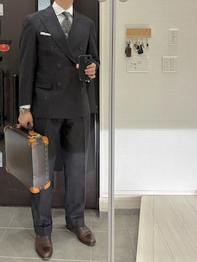 「CROCKETT&JONES（クロケットアンドジョーンズ）のCrockett&Jones / オックスフォード / BELGRAVE / Last 337 / C&J29427A-A02L3D（ドレスシューズ、ブラウン系）」を使った、Chrisさん（メンズ・180cm）の春コーディネート