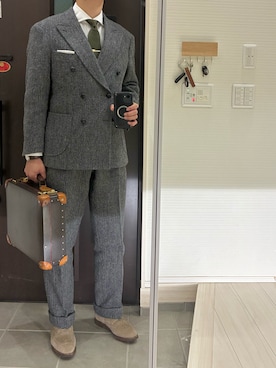 「アイテム（フォーマルスーツ/小物）」を使った、Chrisさん（メンズ・180cm・30代）の秋コーディネート