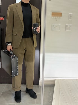 「アイテム（フォーマルスーツ/小物）」を使った、Chrisさん（メンズ・180cm・30代）の冬コーディネート