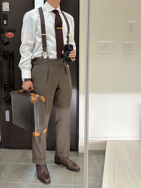 「アイテム（ネクタイピン）」を使った、Chrisさん（メンズ・180cm）の秋コーディネート