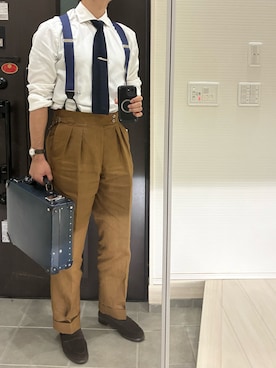 「アイテム（ネクタイピン）」を使った、Chrisさん（メンズ・180cm）の秋コーディネート