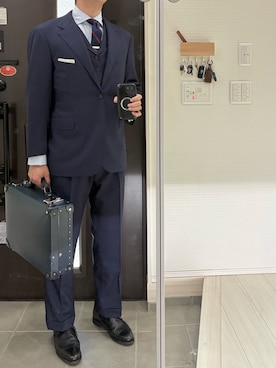 「アイテム（ネクタイピン）」を使った、Chrisさん（メンズ・180cm）の秋コーディネート