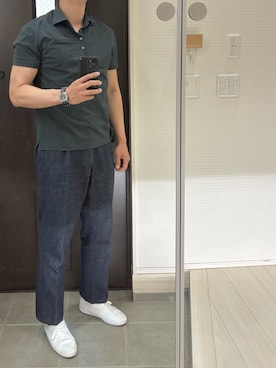「オーダーメイドデニムスラックスのアイテム（デニムパンツ、ブルー系）」を使った、Chrisさん（メンズ・180cm）の春コーディネート