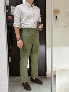 「U.K. Militaryのアイテム（チノパンツ、グリーン系）」を使った、Chrisさん（メンズ・180cm）の秋コーディネート