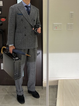 「アイテム（ネクタイピン）」を使った、Chrisさん（メンズ・180cm）の秋コーディネート