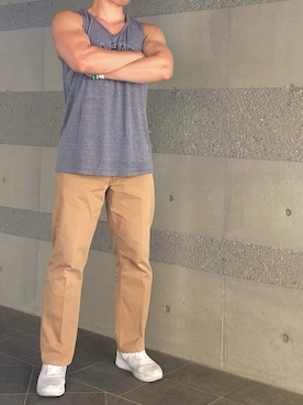 「アイテム（タンクトップ）」を使った、Chrisさん（メンズ・181cm・30代）の春コーディネート