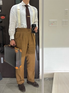 「アイテム（バッグ）」を使った、Chrisさん（メンズ・180cm・30代）の秋コーディネート