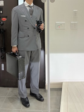 「アイテム（スーツジャケット）」を使った、Chrisさん（メンズ・180cm・30代）の秋コーディネート