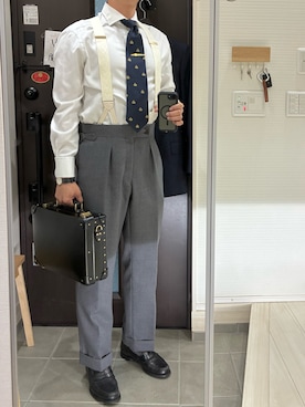 「CROCKETT&JONES（クロケットアンドジョーンズ）のCrockett&Jones / コインローファー / BOSTON 2 / Last 376 / C&J26224A-C01C1AB（ローファー、ブラック系）」を使った、Chrisさん（メンズ・180cm）の秋コーディネート