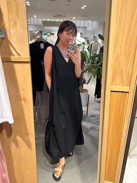 「SHENERY（シーナリー）の【Silhouette Hacker】Cheatワンピース（ワンピース、ブラック系）」を使った、IGARASHI_166cmさん（レディース・166cm）の春コーディネート