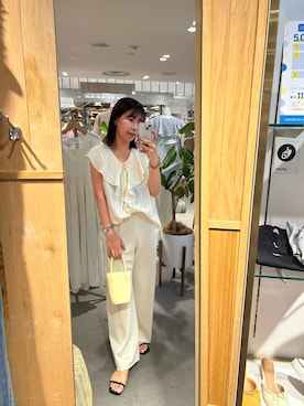「フリルトップス」｜IGARASHI_166cmさん（レディース・166cm）の夏コーディネート