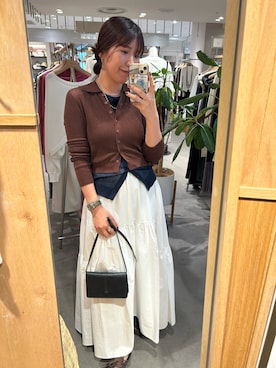 「SHENERY（シーナリー）のシアー襟付きニット＆タンクSET（カーディガン/ボレロ、ブラウン系）」を使った、IGARASHI_166cmさん（レディース・166cm）の春コーディネート