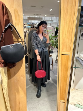 「レザースカート」｜IGARASHI_166cmさん（レディース・166cm）の秋コーディネート