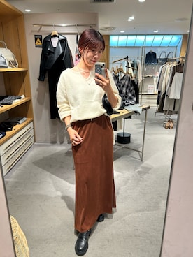 「スウェードスカート」｜IGARASHI_166cmさん（レディース・166cm）の秋コーディネート
