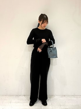 「アイテム（ヘアゴム）」を使った、Rinkaさん（レディース・160cm）の秋コーディネート