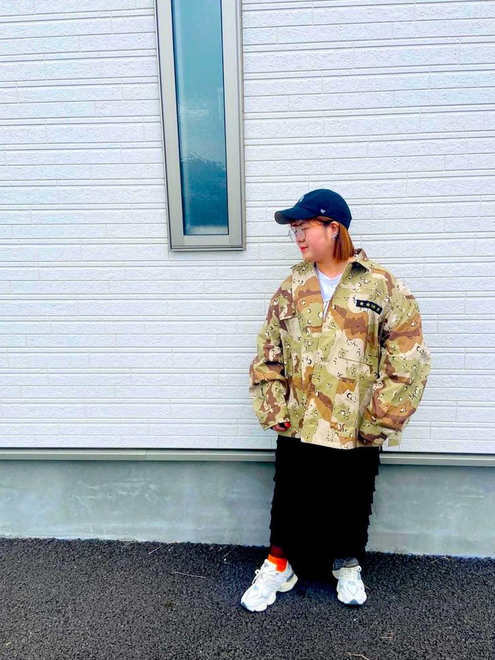 「カモフラ、しまむら、ニコアンド(niko and...)、ニューバランス9060、メンズライク」｜「NEW ERAのニューエラ キャップ  9TWENTY　MLB（キャップ、ブラック系）」を使った、ぽちゃ。さん（骨格ストレート・レディース・153cm）の秋コーディネートの1枚目の写真